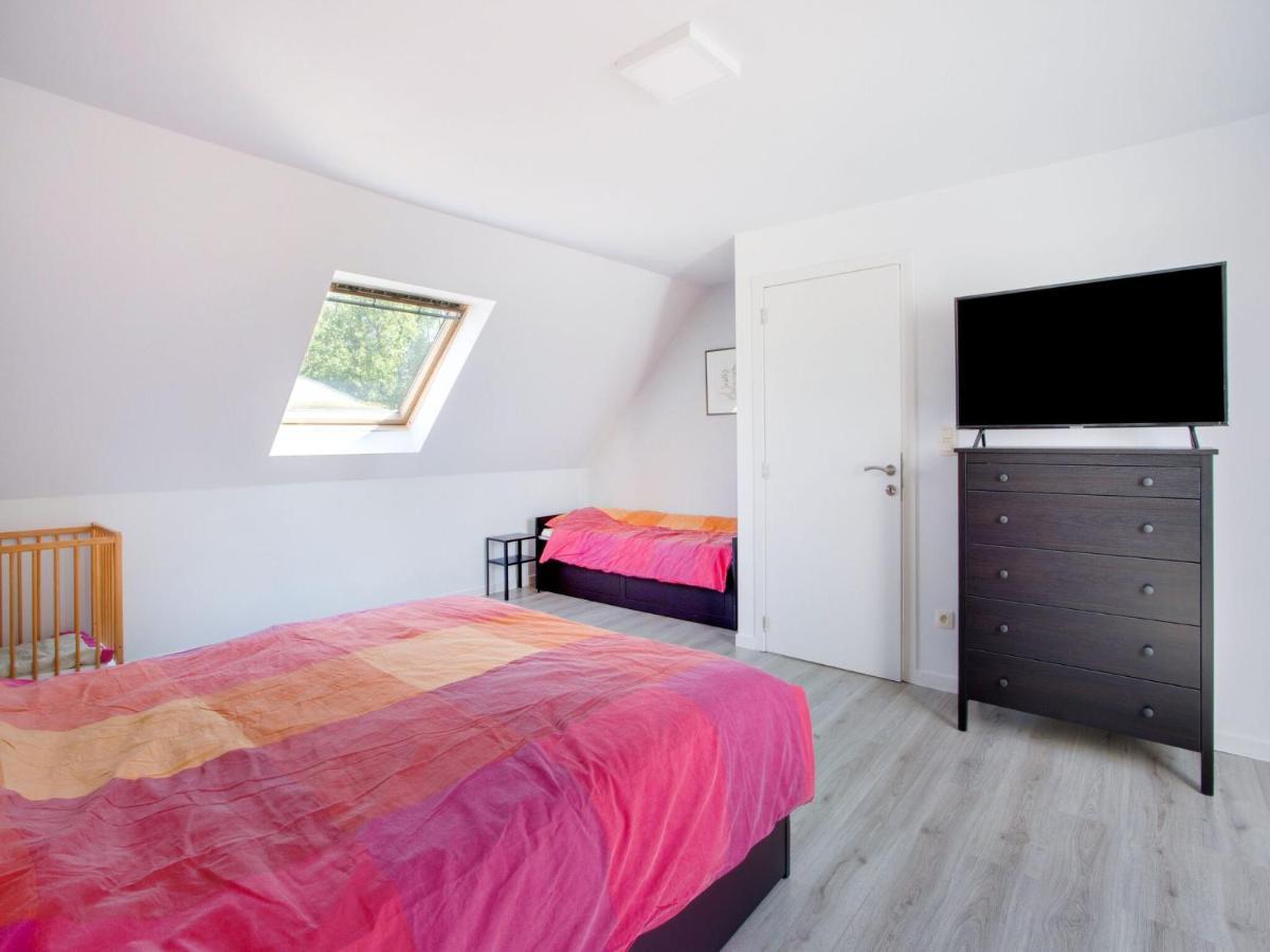 Modern Holiday Home In Scherpenheuvel With Infrared Sauna 외부 사진