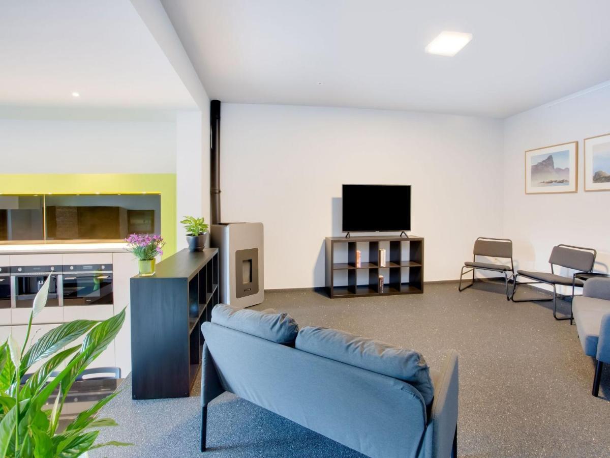 Modern Holiday Home In Scherpenheuvel With Infrared Sauna 외부 사진