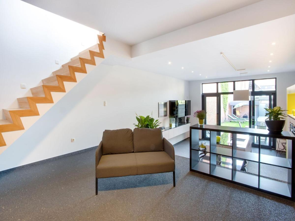 Modern Holiday Home In Scherpenheuvel With Infrared Sauna 외부 사진