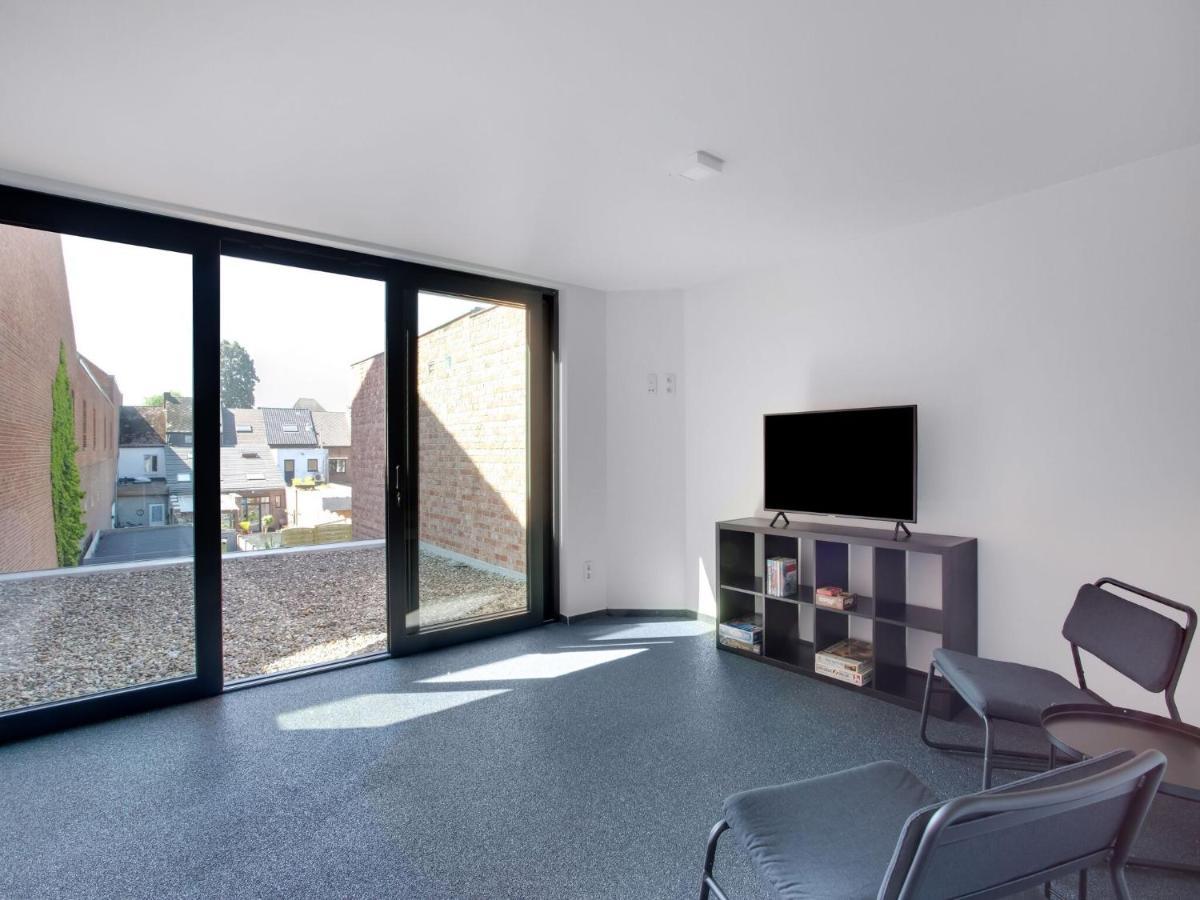 Modern Holiday Home In Scherpenheuvel With Infrared Sauna 외부 사진